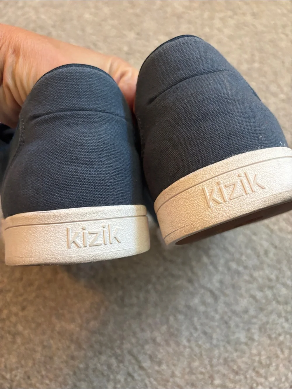 Kizik Men's Irvine Dark Blue Lace-Up Sneakers- Slip ons Worn Once size 10.5